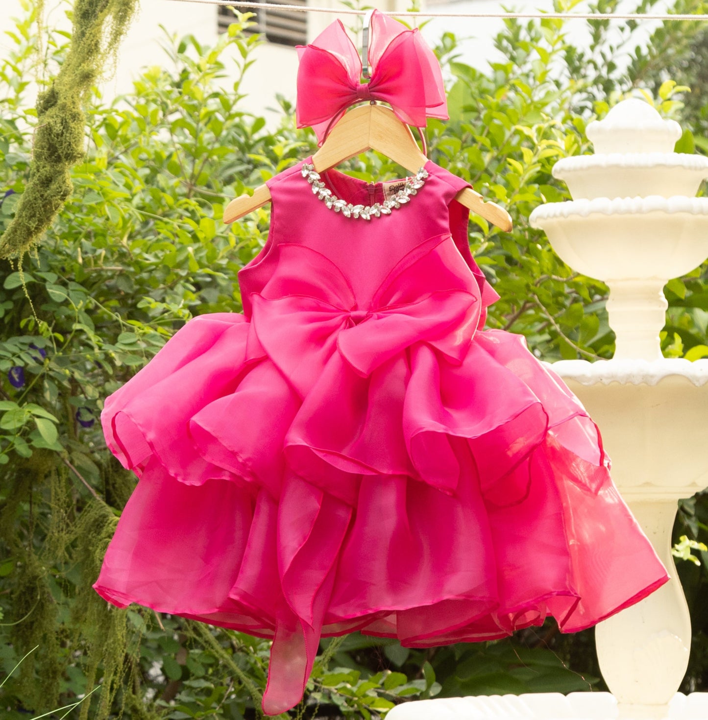 Dahlia Dress – Elegant Party Dress with Jewel Collar & Bows