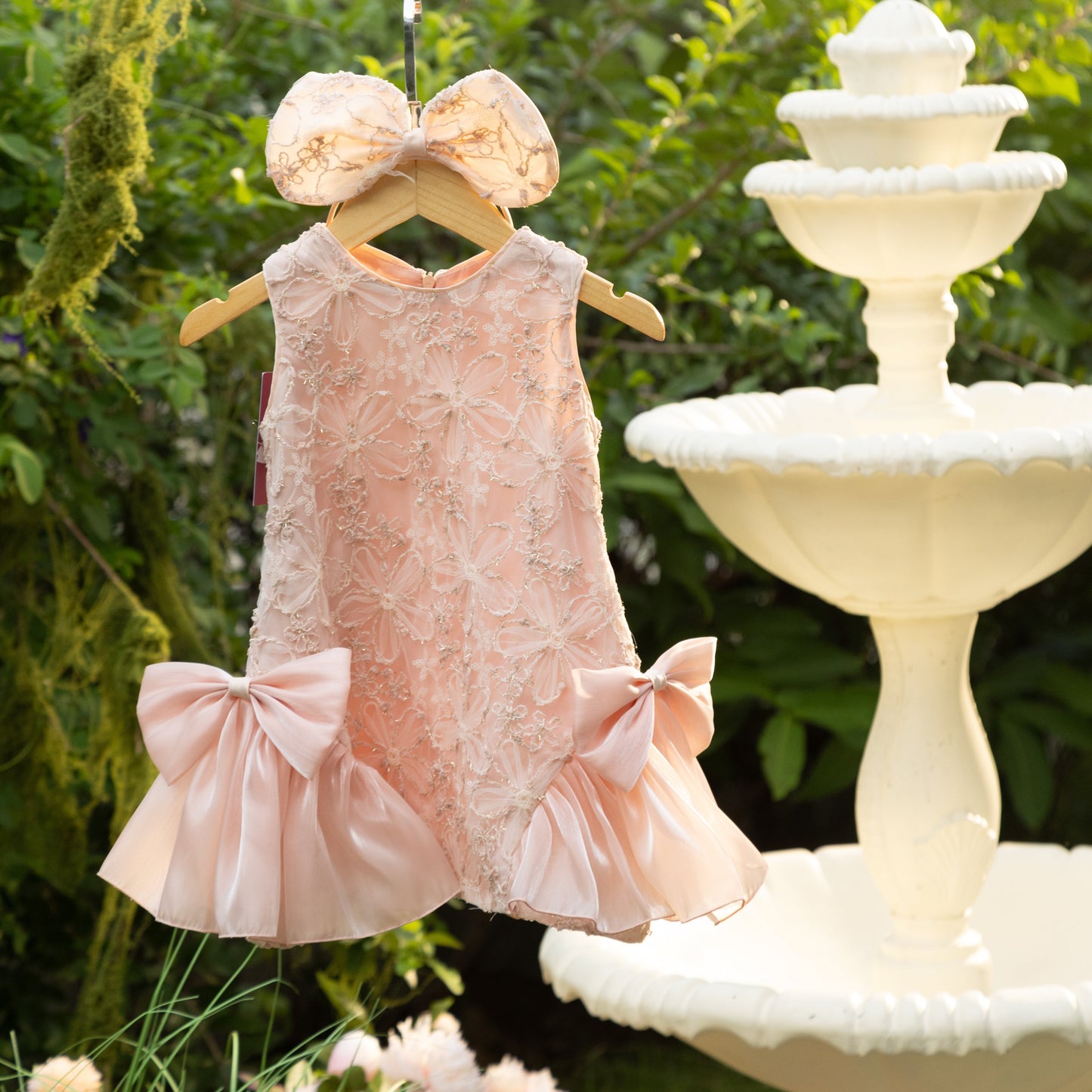 Bella Dress - Elegant Lace Dress with Floral Details & Silk Bows