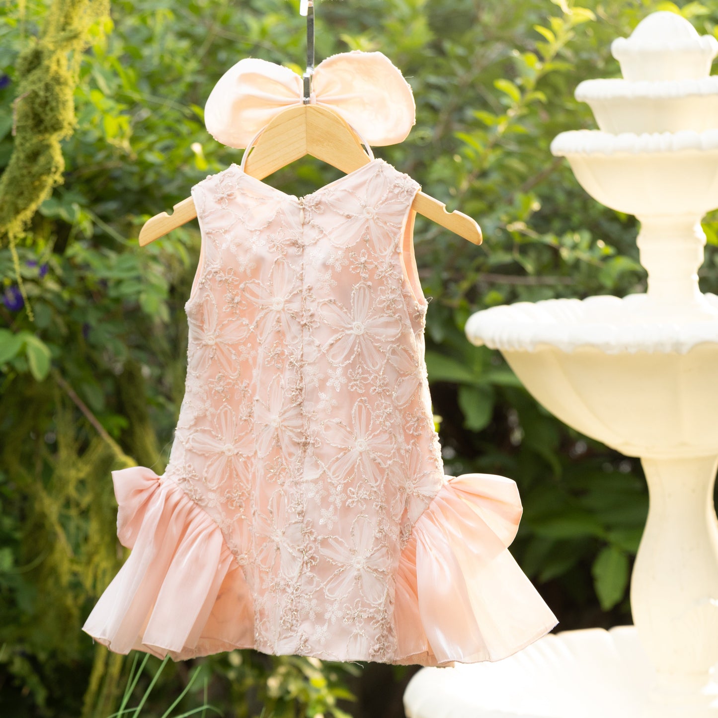 Bella Dress - Elegant Lace Dress with Floral Details & Silk Bows